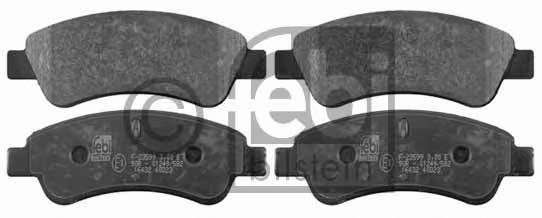 KLOCKI HAM. PRZEDNIE SIL.1.4I 16V 598464-Z CZUJNIKIEM